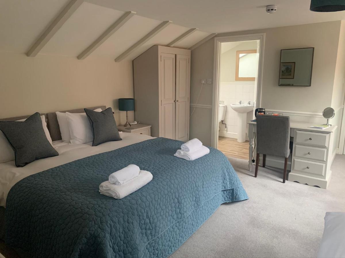 The Boot And Shoe Inn Flintham 외부 사진